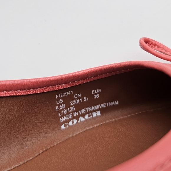 Coach NWT Benni Flat Shoes Coral Color Size 5.5 - Picture 5 of 8